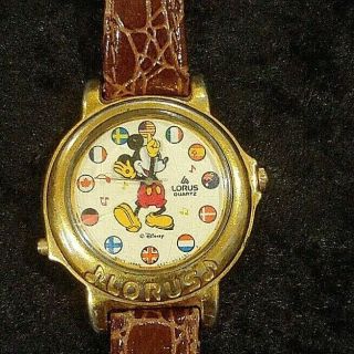 Vintage Lorus Mickey Mouse Watch,  International Flags.  Battery