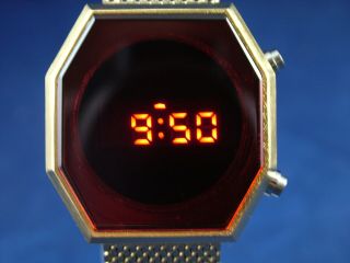 Gents Led Lcd Watch Modern Chunky 1970s Vintage Style Retro Digital 12&24 Hour