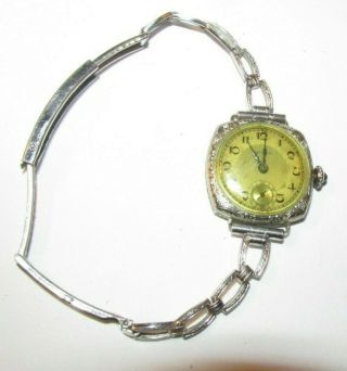 Vintage Gruen Guild 15 Jewel Ladies 14k Gf Wristwatch Sapphire Stem