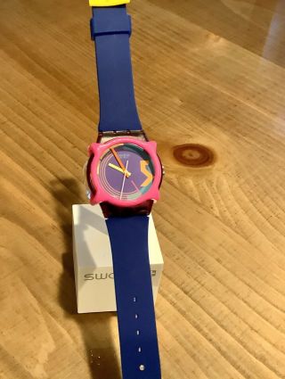 Swatch Stormy Weather Gv100 Gent 34mm Guard Too Fun