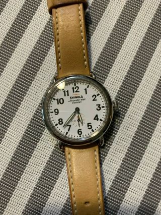 Shinola The Runwell 41mm - White Dial - Pre - Owned - Authentic Strap 3