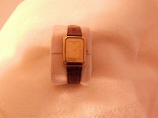 Men/s Vintage Seiko Dress Watch.  Quartz.  Model : 6530 - 5000.  Looks Great.