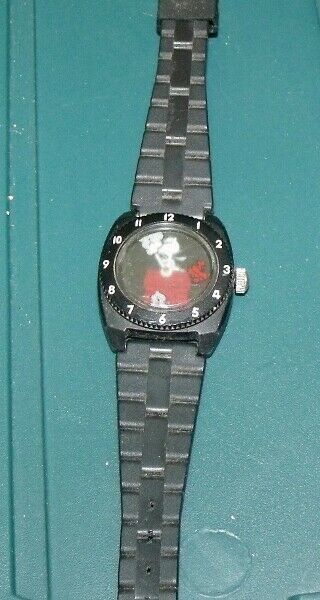 Vintage 1965 Snoopy Red Baron Watch United Features Syndicate Inc Working/runs