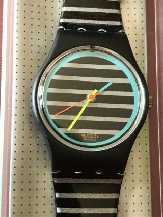 Wristwatch Swatch Lady Silver Thread (lb121) - New/nos - 1988 - Black/green/silver