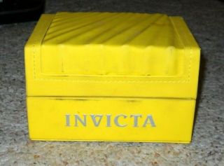 Invicta Model 1803 Russian Pro Diver Watch in Case.  Needs a battery 2