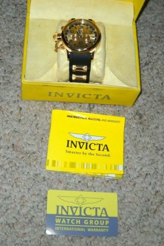 Invicta Model 1803 Russian Pro Diver Watch in Case.  Needs a battery 3