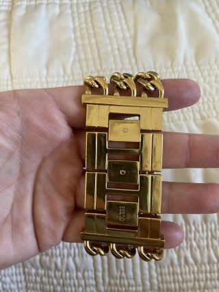 Guess G Water Resistant Women ' s Watch G95668L Gold Jewelry Bracelet Old Edition 2