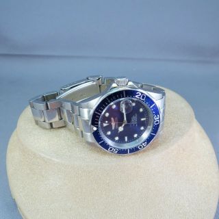 Invicta Pro - Diver Silver Stainless Steel Blue Dial Watch 9094 As - Is