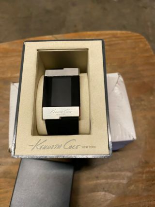 Kenneth Cole York Digital Watch Kc - 1296 Mans 28mm X 40mm
