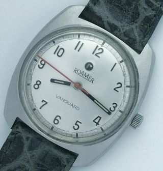 Vintage Roamer Vanguard 17 Jewel Incabloc Hand Winding Watch