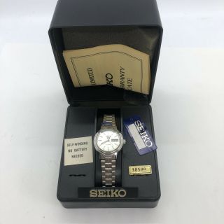 Vtg Nos Women’s Seiko 5 Automatic White W/ Silver Dial Stainless Steel Watch