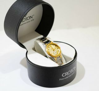 Croton 18k Gold Equator Stainless Ladies Watch Battery.  Please Make Offers