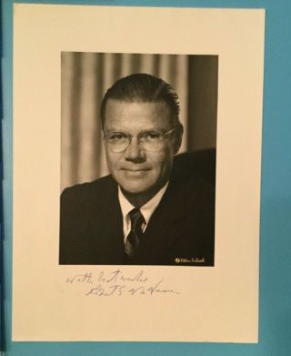 Robert Mcnamara Signed Autograph B&w Photograph Secretary Of Defense