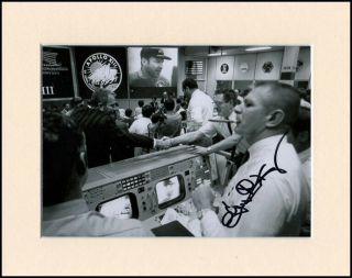 Gene Kranz Nasa Apollo Flight Director Orig Signed Mounted Autograph Photo &