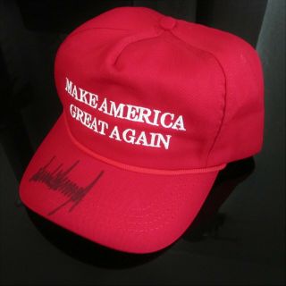 Donald Trump Signed Full Signature MAGA Hat 2