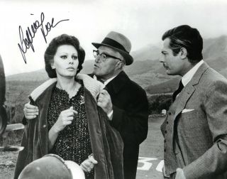 Sophia Loren Autograph Hand Signed Photo Authentic Marcello Mastroianni Cinema