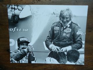 Press Photo Formula 1 Dutch Grand Prix 1976 - James Hunt / Clay Regazzoni - F1