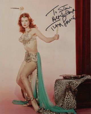 Tina Louise Hand Signed 8x10 Color Photo Very Sexy Pose To Steve