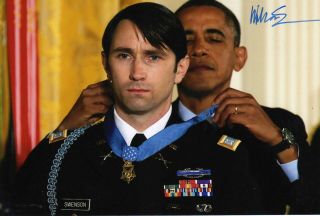 William D Swenson Signed Photo Medal Of Honor Obama Moh Afghanistan