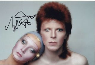 Twiggy – [david Bowie] – Authentic Signature