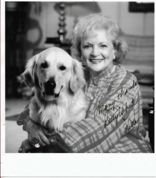 Betty White - The Golden Girls,  The Bold And The Etc Signed 8 X 10 Pic