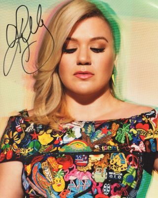 Kelly Clarkson Hand Signed 8x10 Color Photo,  Singer