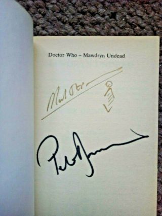 Dr Who Book Mawdryn Undead Signed Peter Davison Mark Strickson Not Dedicated