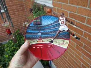 Chicago Bulls 1997 Michael Jordan Breaking The Records Action Collectible
