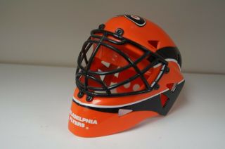 Philadelphia Flyers 5 " Mini Hockey Goalie Mask