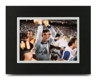 Dino Zoff Signed 10x8 Photo Display Italy 1982 Autograph Memorabilia,