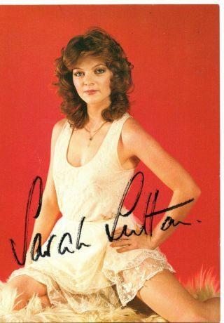 Sarah Sutton As Nyssa In Dr Who Hand Signed 6x4 Col 1980s Promo Autographed