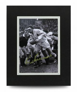 Bill Beaumont Signed 10x8 Photo Display England Rugby Autograph Memorabilia