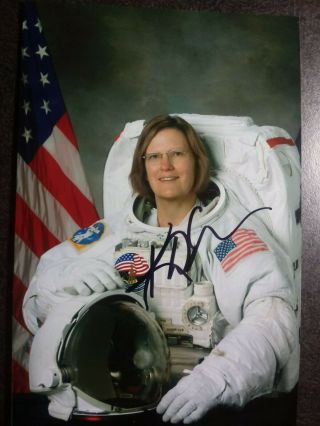 Kathryn Sullivan Authentic Hand Signed Autograph 4x6 Photo - Nasa Astronaut