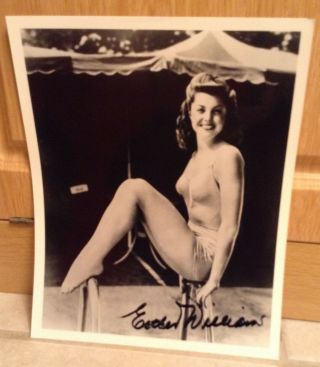 Autographed Esther Williams Promo Picture.  Not A Reprint.  Signed In L.  A.