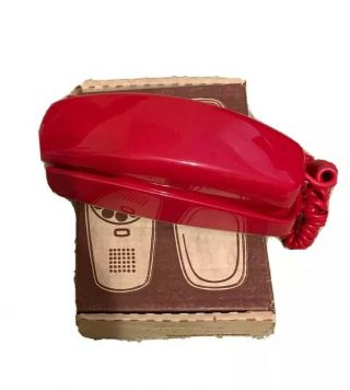 Stromberg Carlson Slenderet Vintage Rotary Dial Telephone Cherry Red 1978 Box