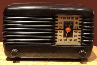 Vintage Antique 1940’s Bakelite Philco Transitone Bakelite Radio Model 46 - 200