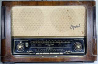 Telefunken Opus 6 Vintage Radio Looks