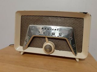Vintave 1952 Admiral Radio Model 6c23 N