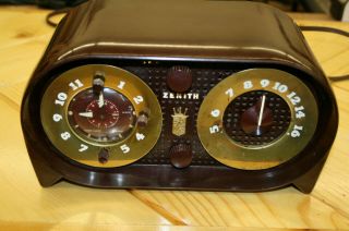 Zenith Art Deco Bakelite Tube Radio S - 16729 W Alarm,  Radio & Clock