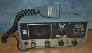 Vintage Knight Kn 2580 Cb Radio Transceiver J994