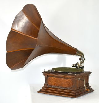 ANTIQUE VICTOR M MONARCH WOOD HORN PHONOGRAPH 2