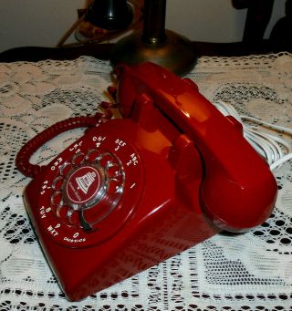 Vintage Western Electric Red Hot Classic Rotary Dial Phone Good