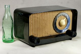 Zenith Model G510 - Y Bakelite Tube Radio From 1950 Restored Ebony Gem