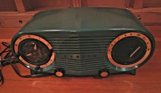 1952 Zenith Owl Eyes Green Art Deco Bakelite Tube Radio Model 1515f