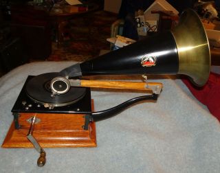 Victor R Phonograph,  Rebuilt