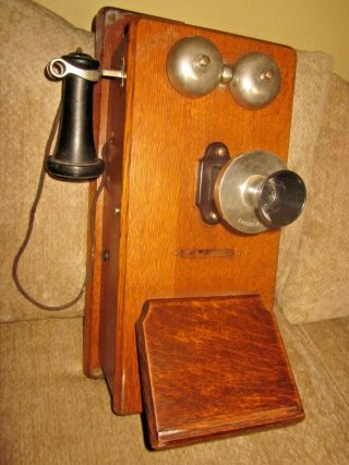 Stromberg - Carlson Oak Wood Plainfront Magneto Wall Telephone.