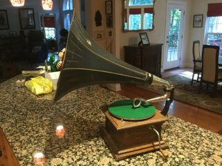 1907 Victor Ii Humpback Phonograph,  As Found