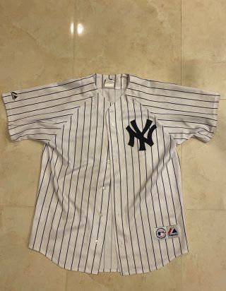 Derek Jeter York Yankees Majestic Pinstripe Jersey Size Medium Adult