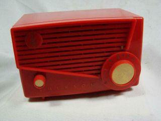 Bright Red Emerson Mid Century Modern Am Tube Radio 851 - Wks - Cd Marks - No Damage