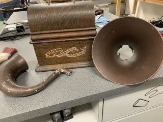 Edison Standard Phonograph With Horn